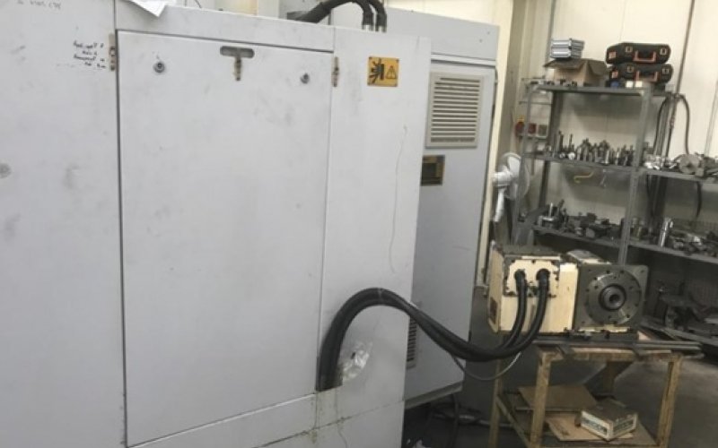 4-осьовий вертикальний обробний центр BRIDGEPORT VMC 1000