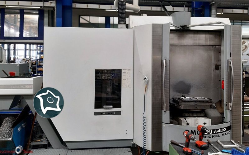 5-осевой фрезерный станок с ЧПУ DECKEL MAHO DMC 80 U duoBLOCK