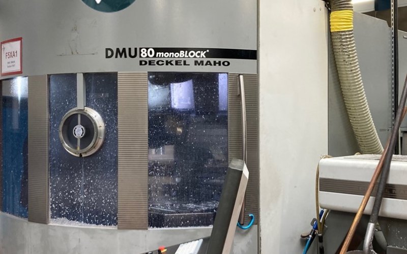 5-осевой обрабатывающий центр с ЧПУ DMG DMU 80 MONOBLOCK