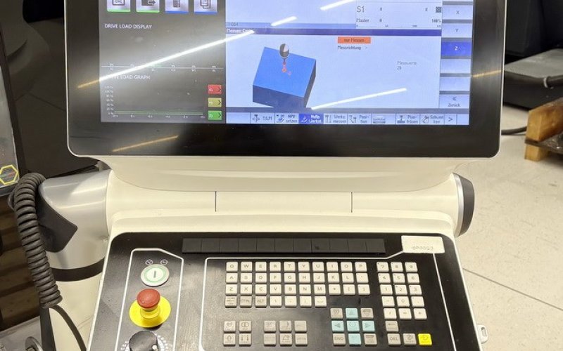 5-осьовий обробний центр з рухомою колоною DMG MORI - DMF 180-7