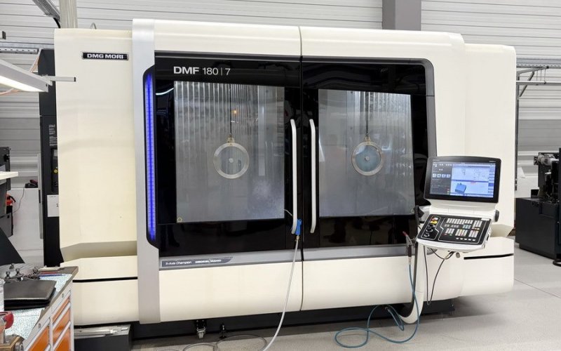 5-осьовий обробний центр з рухомою колоною DMG MORI - DMF 180-7