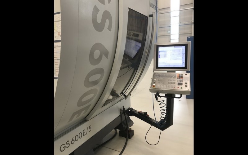 5-осьовий обробний центр з ЧПУ - універсальний ALZMETALL GS 600/E5