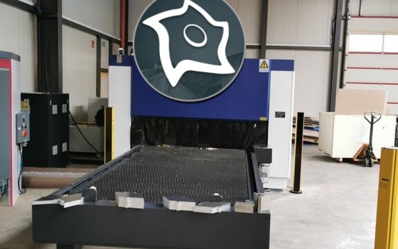 Демонстраційний лазерний верстат Penta SWING II 3015 з лазером 2000 Вт-IPG
