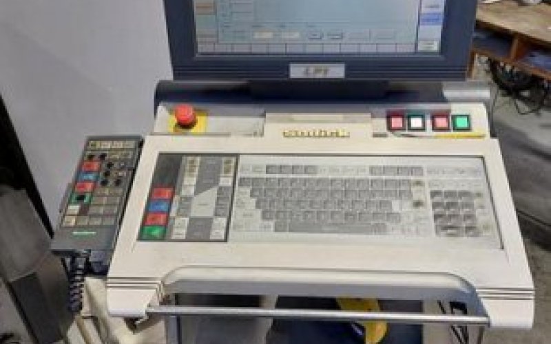 Електроерозійний прошивний верстат з ЧПУ DIE-SINKER EDM Sodick AD3L
