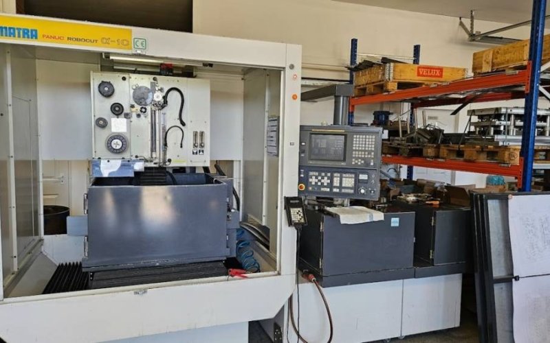 Електроерозійний дротяно-вирізний верстат Fanuc Alpha-1C