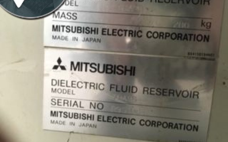 Электроэрозионный проволочно-вырезной станок Mitsubishi RA 90