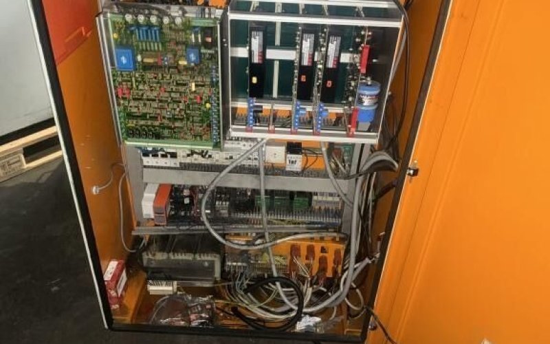 Фрезерний верстат металу Fehlmann Picomax 100