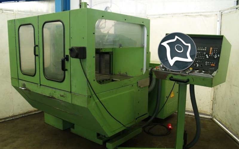 Фрезерний верстат з ЧПУ універсальний MIKRON WF 21 D