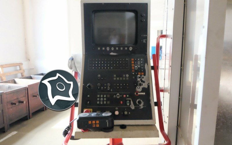 Фрезерный универсальный станок с ЧПУ HERMLE UWF 902 H