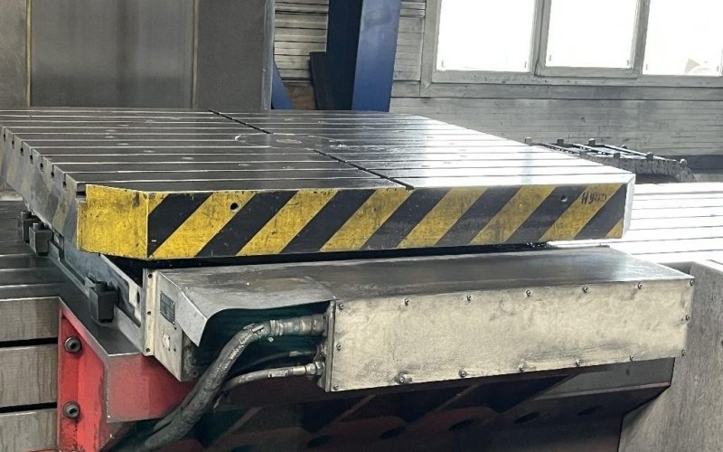  Гибкий фрезерный станок с подвижной колонной MECOF CS 500