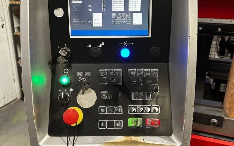 Гидравлический листогибочный пресс Amada HFE 220-3