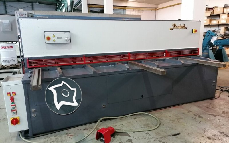 Гильотина гидравлическая BAYKAL HGL 3106