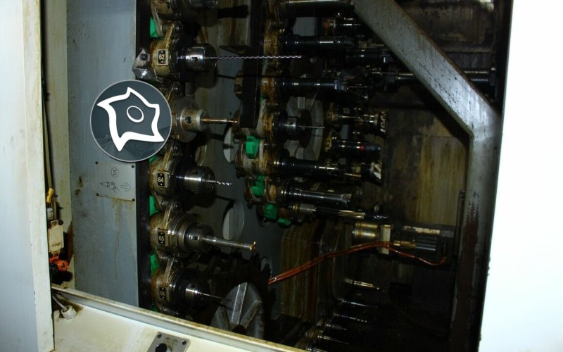 Горизонтально-фрезерный станок с ЧПУ DECKEL MAHO DMC 80 H