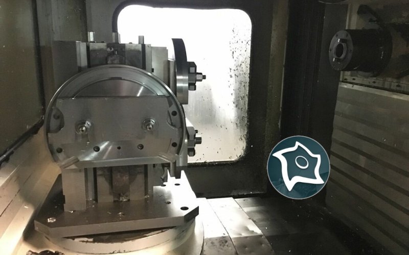 Горизонтально-фрезерный станок с ЧПУ HAAS HS 1