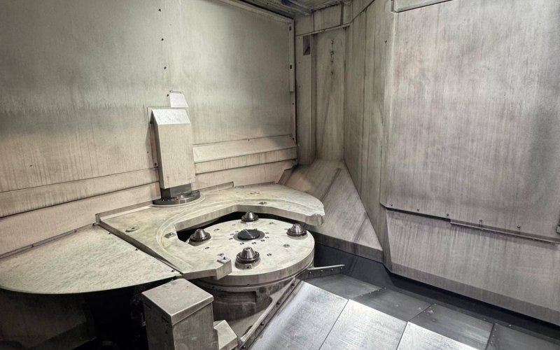 Горизонтальный обрабатывающий центр MAZAK HCN 8000