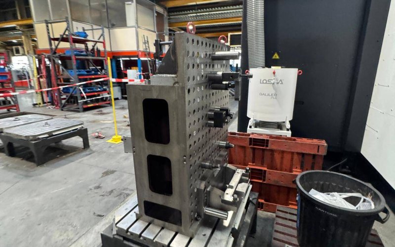 Горизонтальный обрабатывающий центр MAZAK HCN 8000