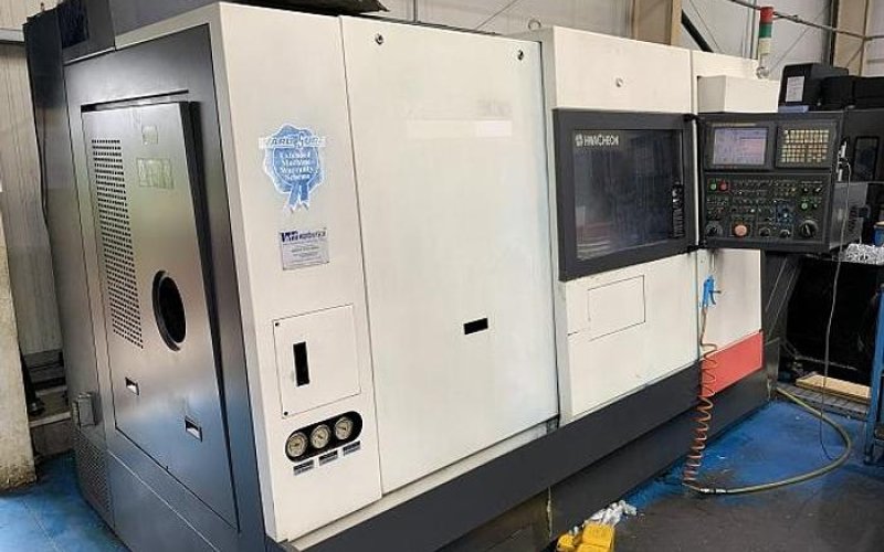 Горизонтальный токарный обрабатывающий центр с ЧПУ 2007 HWACHEON HI-TECH 300 MC