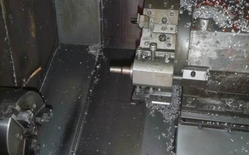 Горизонтальний токарний верстат з ЧПУ HWACHEON - Hi-ECO10 - 1999