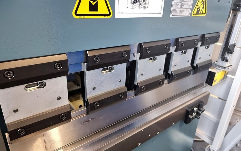 Гидравлический листогибочный пресс HESSE BY DURMA PBF 1030