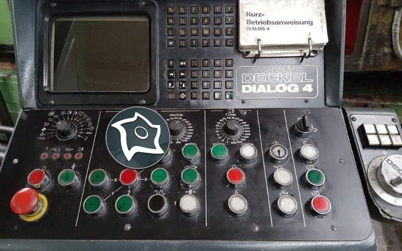 Инструментально-фрезерный станок универсальный DECKEL FP 5 NC