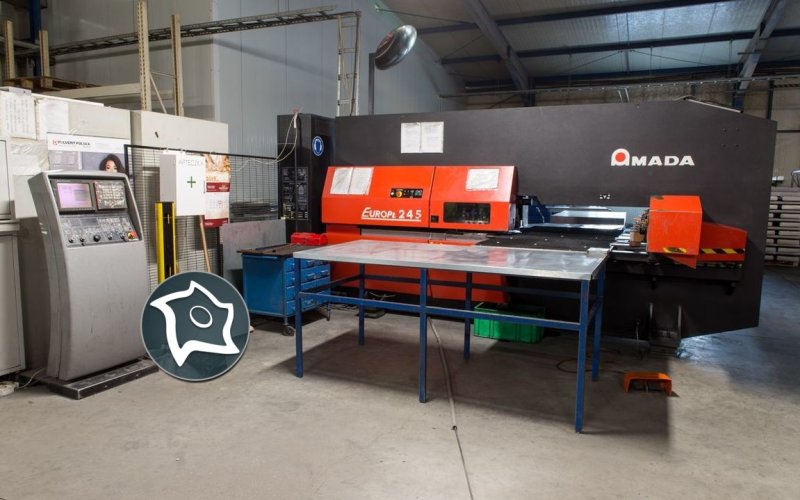 Координатно-пробивной пресс с ЧПУ Amada Europe 245