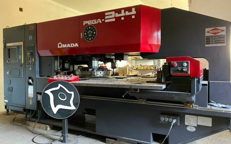 Координатно-пробивний прес із ЧПК Amada Pega 244