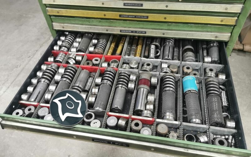Координатно-пробивний прес з ЧПУ AMADA PROMECAM Aries 245