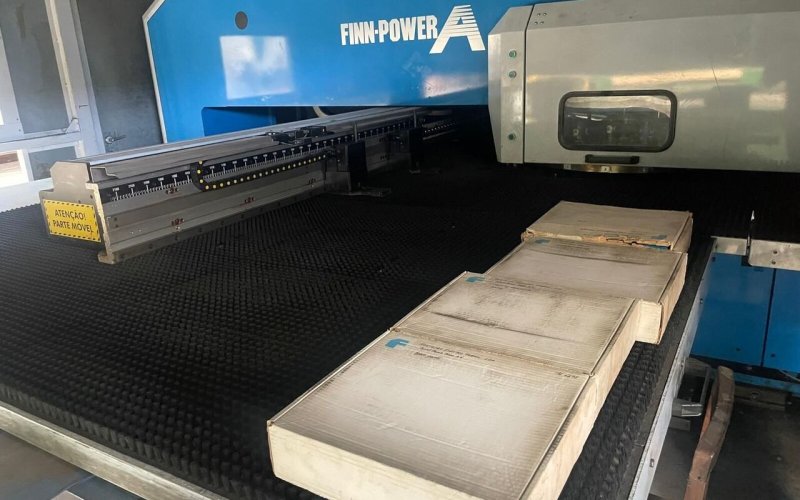 Координатно-пробивний прес з ЧПУ Finn-Power A5-25 FB