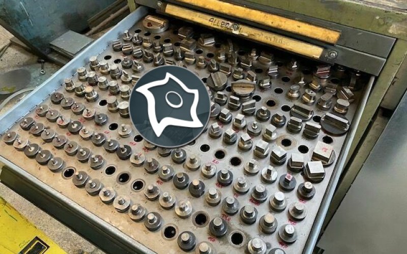 Координатно-пробивний прес із ЧПК TRUMPF TC 240 R