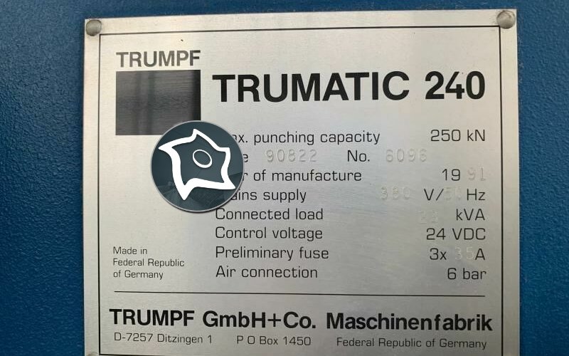 Координатно-пробивной пресс с ЧПУ TRUMPF TC 240 R