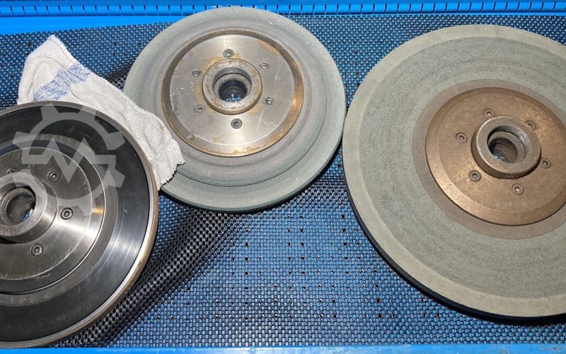 Круглошлифовальный станок Studer RHU-400