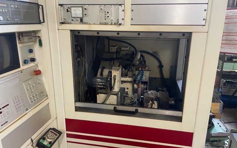Круглошлифовальный станок с ЧПУ STUDER S 25