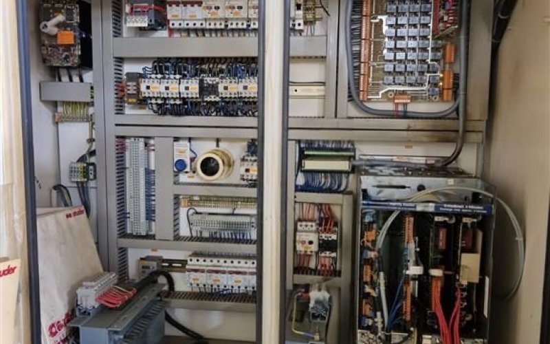 Круглошлифовальный станок с ЧПУ STUDER S 25
