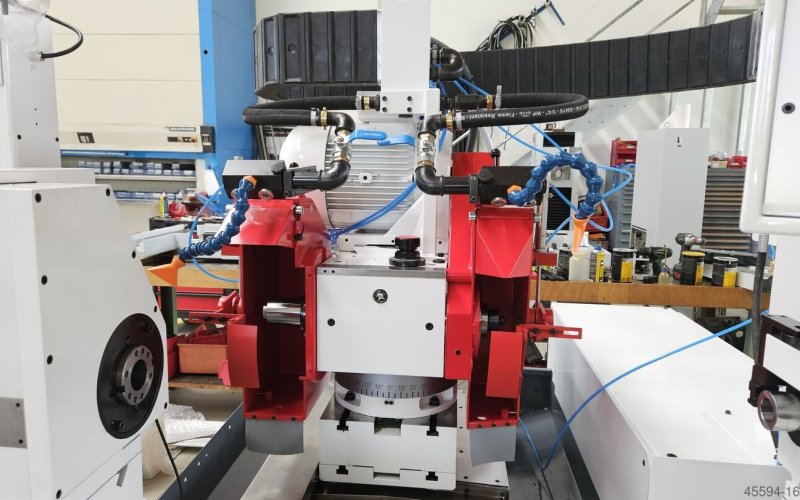 Круглошліфувальний верстат із ЧПУ Studer S 40-2