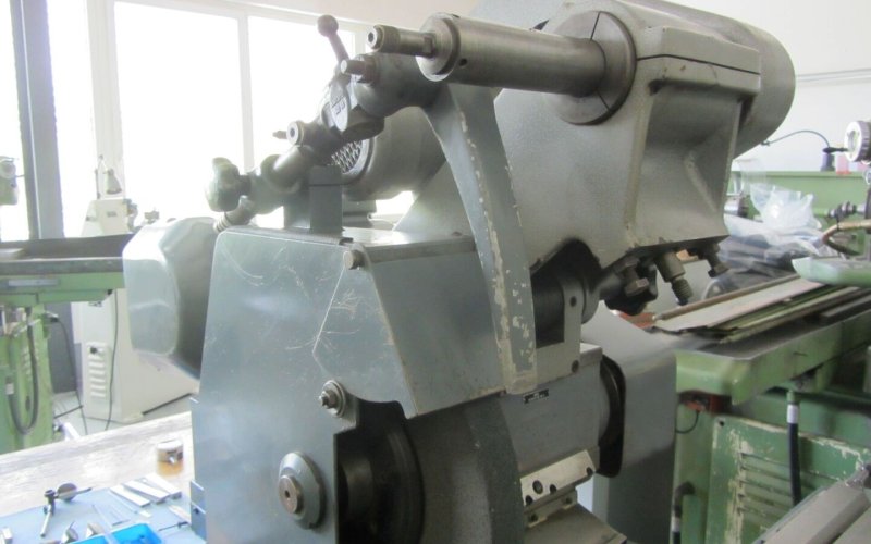 Круглошлифовальный станок Studer RHU 750