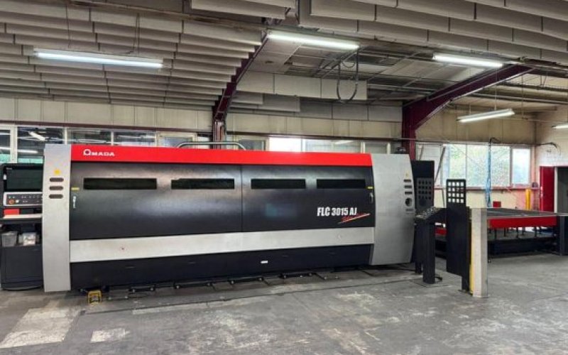Лазерний комплекс з ЧПУ Amada FLC 3015 AJ 2kW