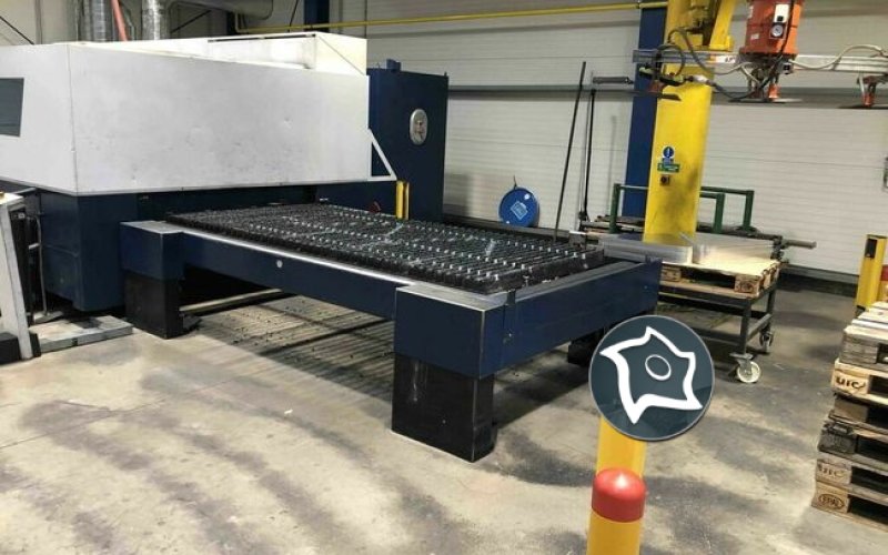 Лазерный станок с ЧПУ TRUMPF TruLaser 3030