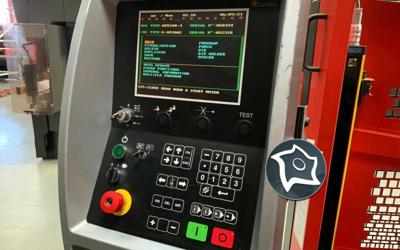 Листогибочный гидравлический пресс с ЧПУ AMADA PROMECAM HFE 100-3