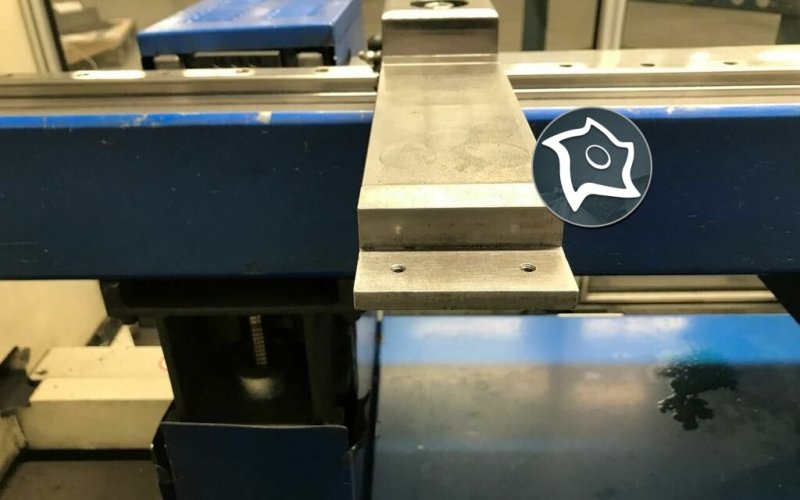 Листозгинальний гідравлічний прес з ЧПУ Trumpf TrumaBend V 130