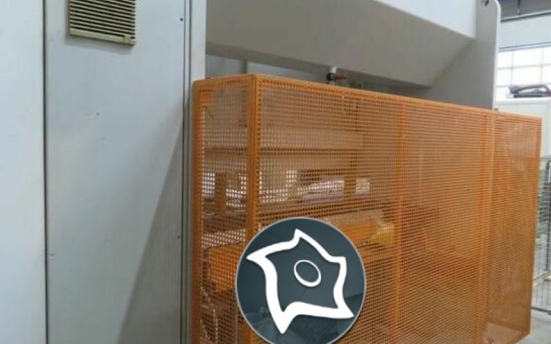 Листозгинальний гідравлічний прес з ЧПУ WEINBRENNER GP 100/3050