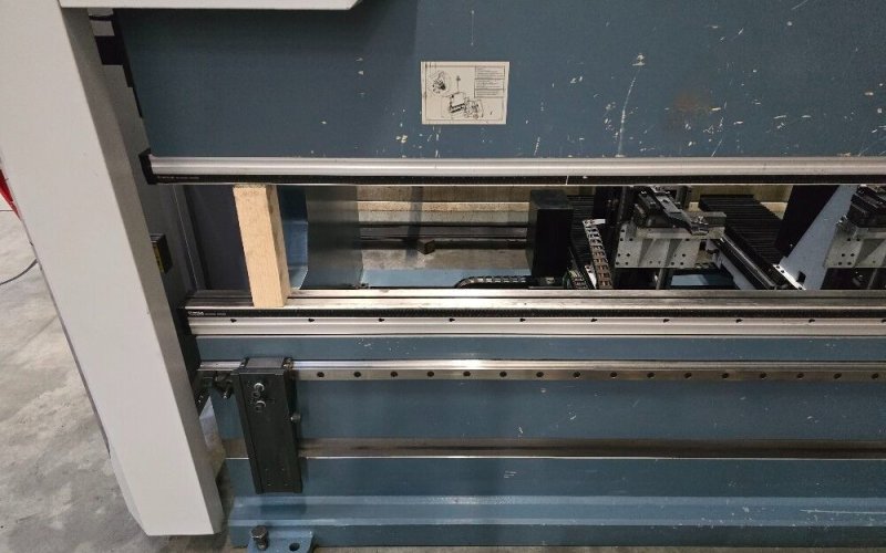 Листогибочный пресс Durma AD S 40320
