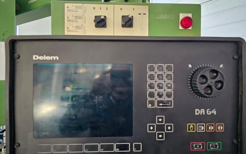Листозгинальний прес з ЧПУ Darley EHP 50