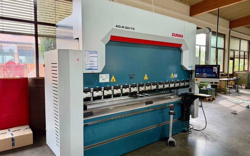 Листогибочный пресс с ЧПУ DURMAZLAR AD-R 30175