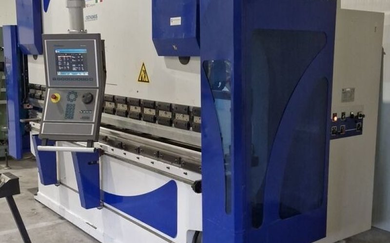 Листозгинальний прес з керуванням Delem DA-65W Farina italtec ISB 120/30