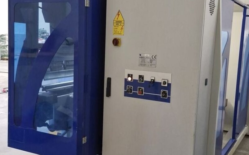 Листозгинальний прес з керуванням Delem DA-65W Farina italtec ISB 120/30