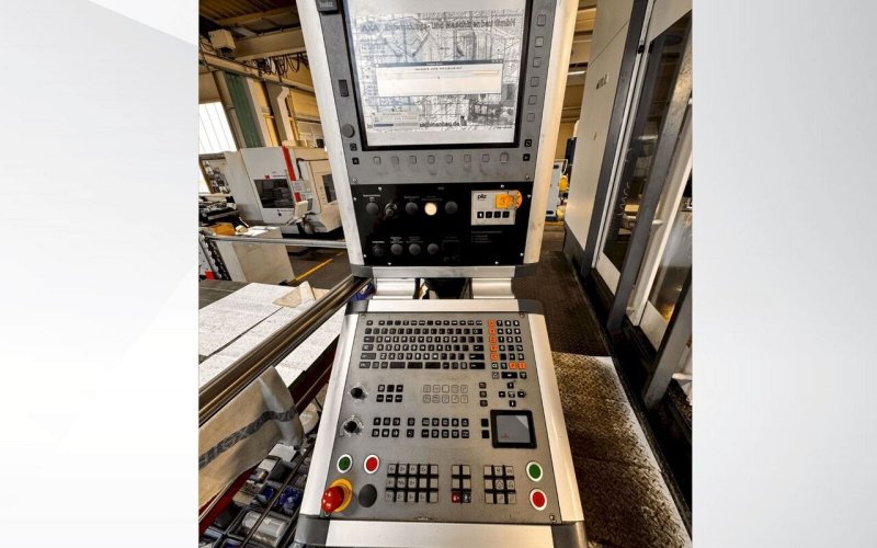 Токарний металевий верстат AXA VPC 2800-U