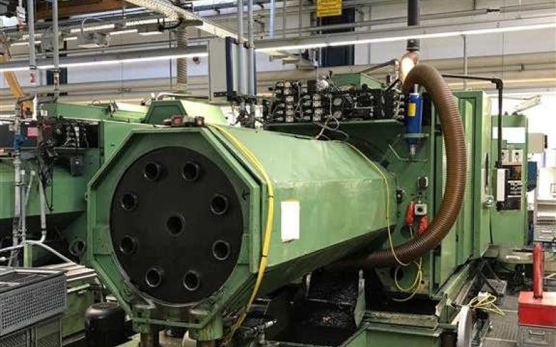 Багатошпиндельний автомат SCHÜTTE AF67