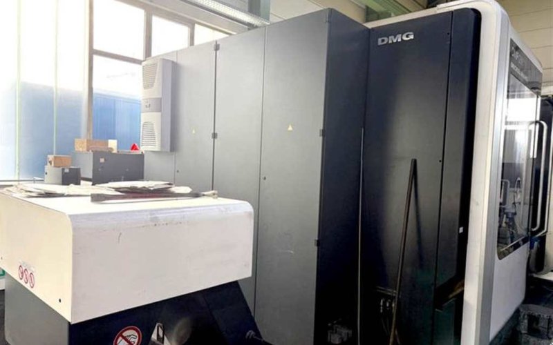Обрабатывающий центр DECKEL DMF 260/11