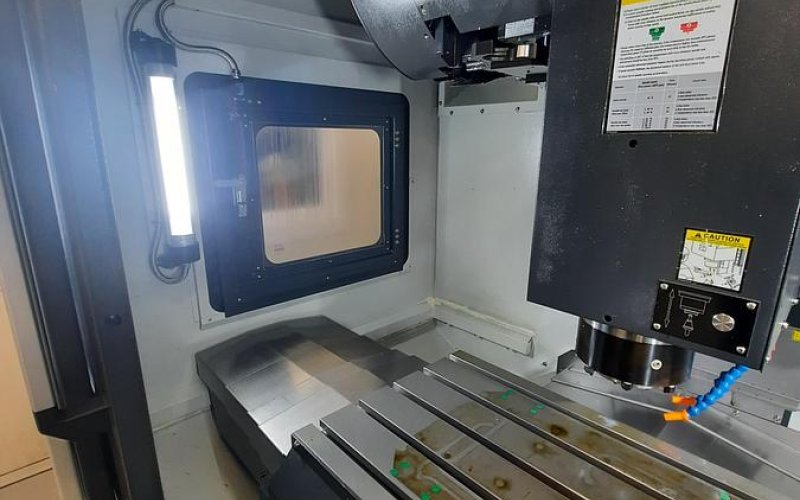 Обробний центр LEADWELL V-32AF