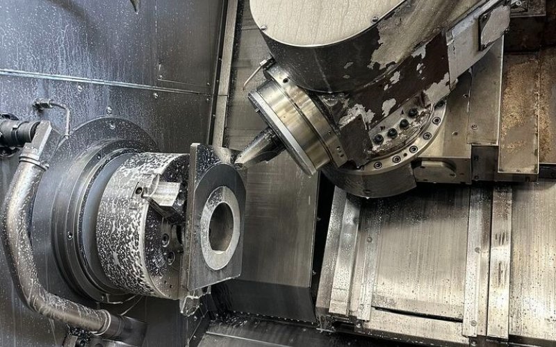Обрабатывающий центр Okuma MULTUS B400